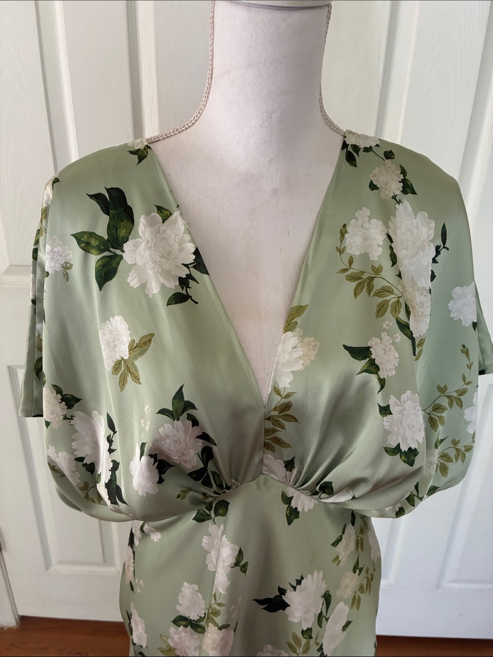 Anthropology BHLDN Leila dress Deep V Green floral maxi - Picture 2 of 7